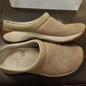 Merrell Encore Breeze Slip-Ons - Size 8